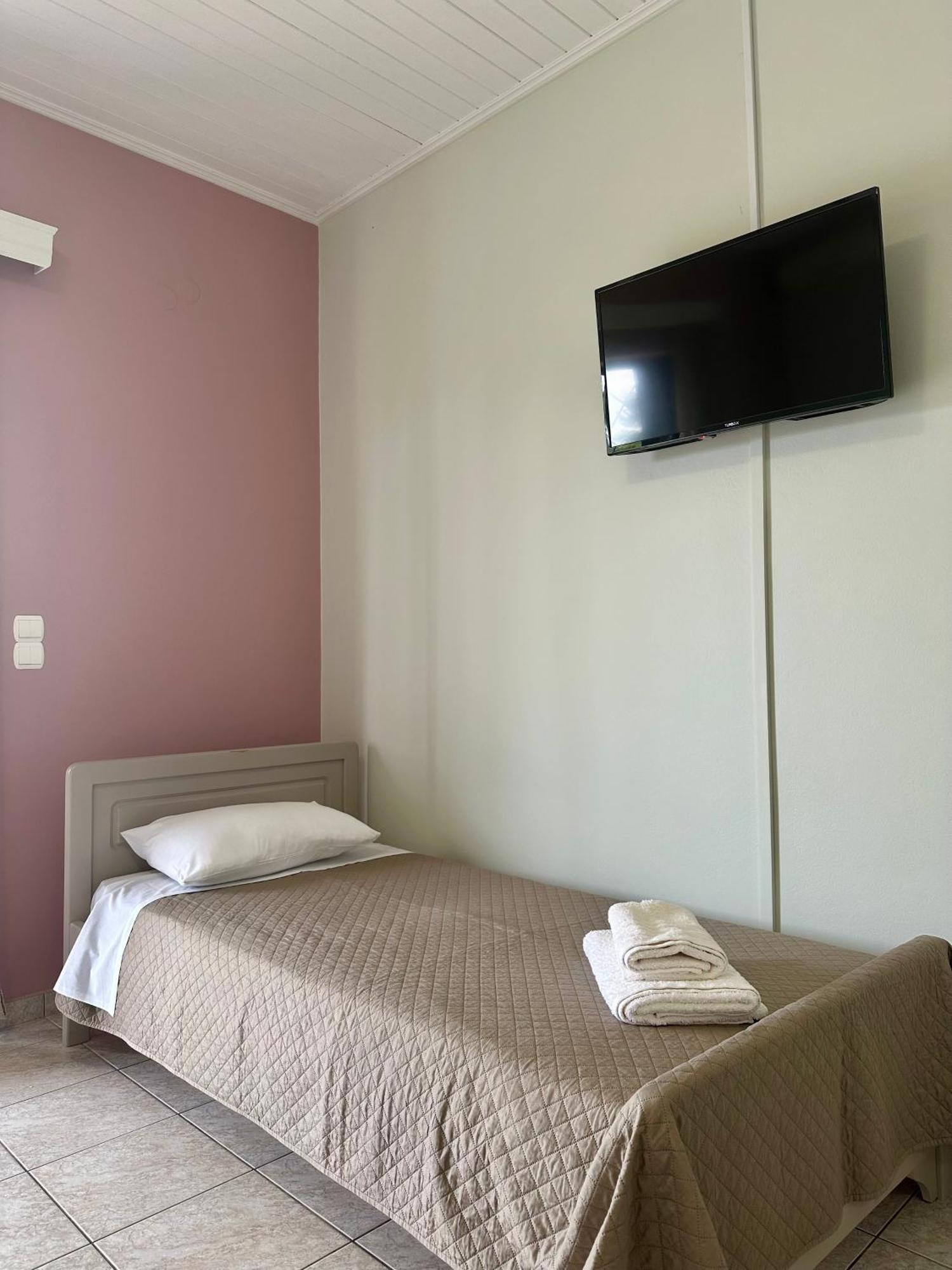 Kalo Nero Odysseas Rooms מראה חיצוני תמונה