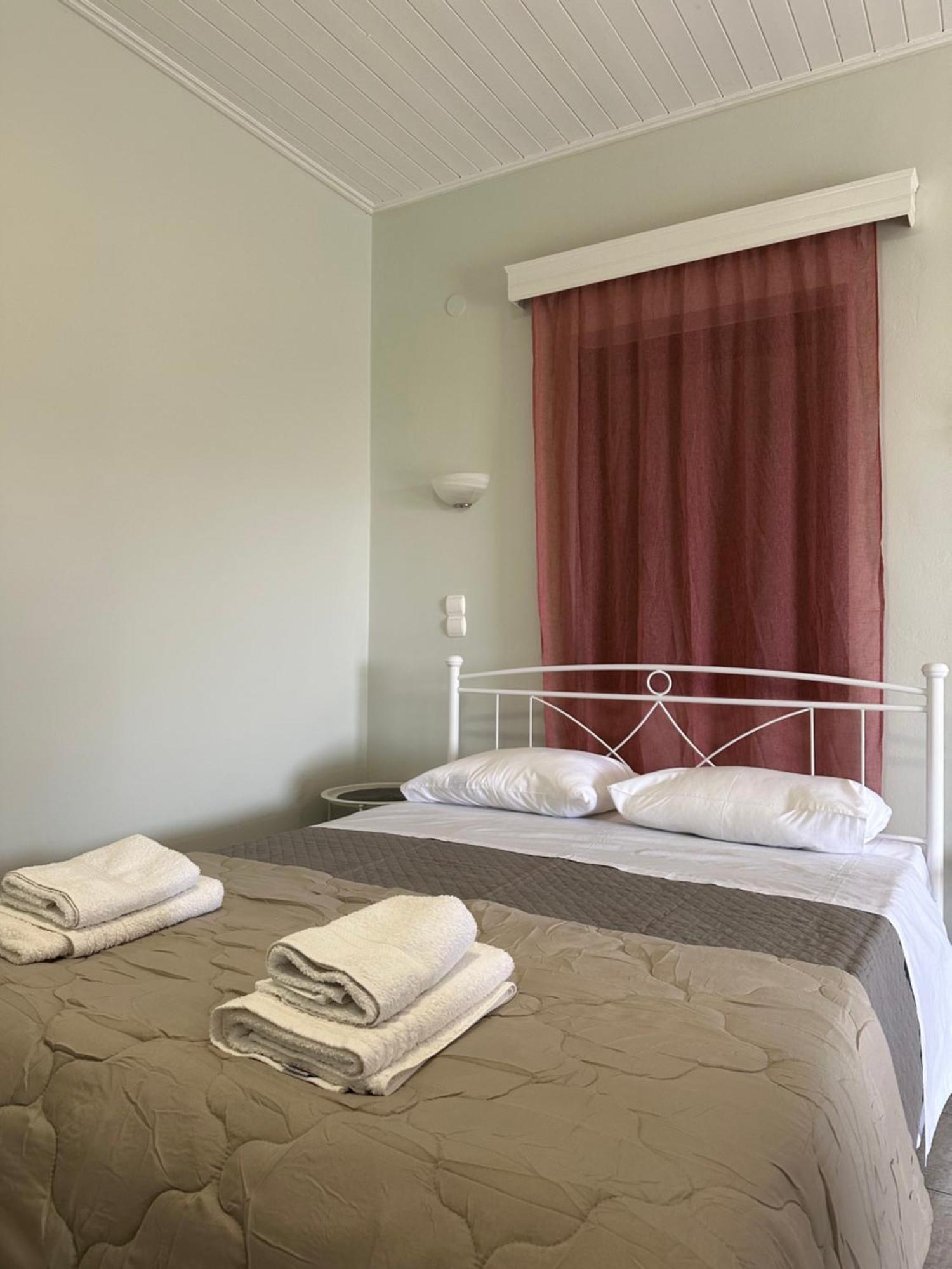 Kalo Nero Odysseas Rooms מראה חיצוני תמונה